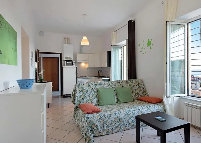 Appartement Trilocale In Vista Mare 1 Varazze