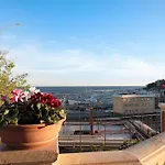 Trilocale In Vista Mare 1