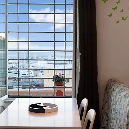 Trilocale In Vista Mare 1 فاراتسي